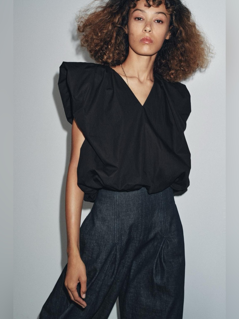ZARA Black Sleeveles Poplin Bubble top with gathered hem S NWT - Picture 4 of 15